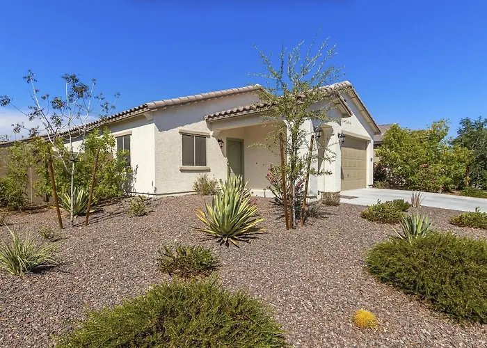 Holiday home Golden Marigold Sanctuary